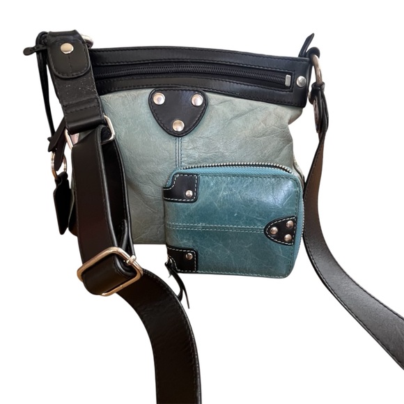 Ellington Handbags - ✨Rare Find✨ Vintage Y2K Ellington Bella Leather Handbag Wallet Set 👜✨